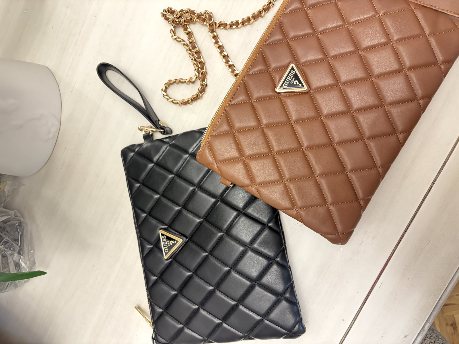 Guess Clucth Deri Dokulu Kahve Çanta - Çanta | Banu Butik