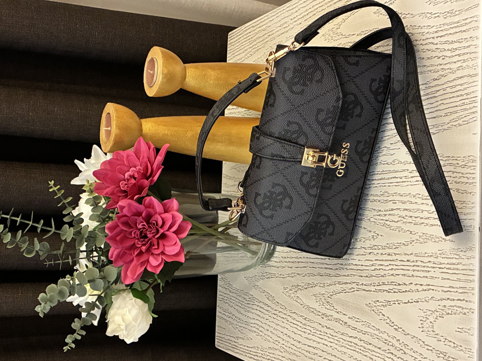 Guess Monogramlı Siyah Mini Çanta - Çanta | Banu Butik